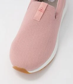 Celcie Blush Recycled Knit Sneakers -Lynx Shoes Shop CF11662P00O9 5