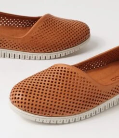 Jerza Tan Leather Flat Shoes -Lynx Shoes Shop CF11821TANLE 6