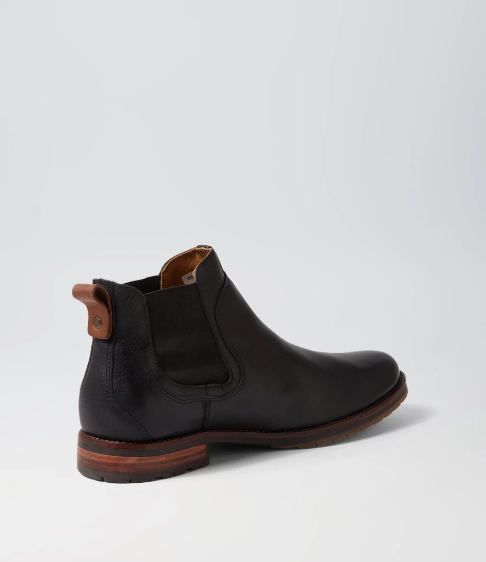 Brooklin 50 Preto Leather Chelsea Boots 5 Brooklin 50 Preto Leather Chelsea Boots - Image 3