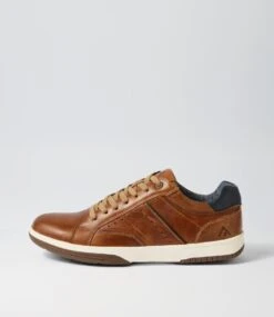 Volt Cognac Pull Up Leather Sneakers
