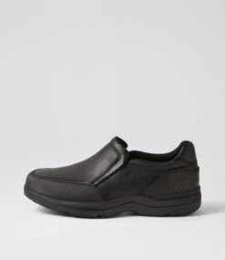 Reel Black Leather Flat Shoes