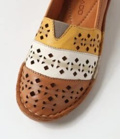 Lazilli Tan White Leather Flat Shoes -Lynx Shoes Shop CF11942T6KLE 5