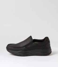Yebo Black Crazyhorse Leather Flat Shoes