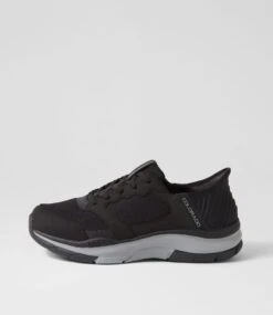 Zed Black Mesh Sneakers