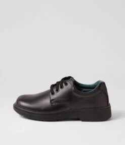 Clarks Daytona Jnr G Black Lace Up Flats