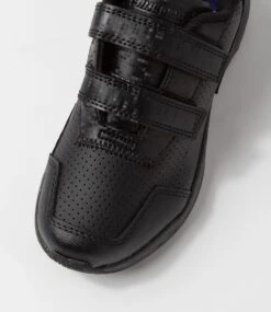 Clarks Hero Jnr Adj E Mc Black Synthetic Leather Sneakers -Lynx Shoes Shop CK10447BLALE 5