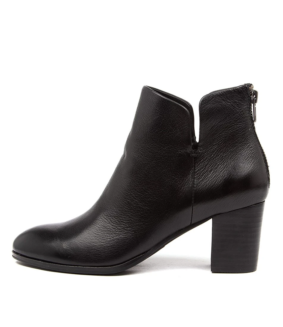 Deitha Black Leather 3 Deitha Black Leather