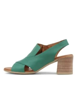 Wondir Emerald Leather Sandals