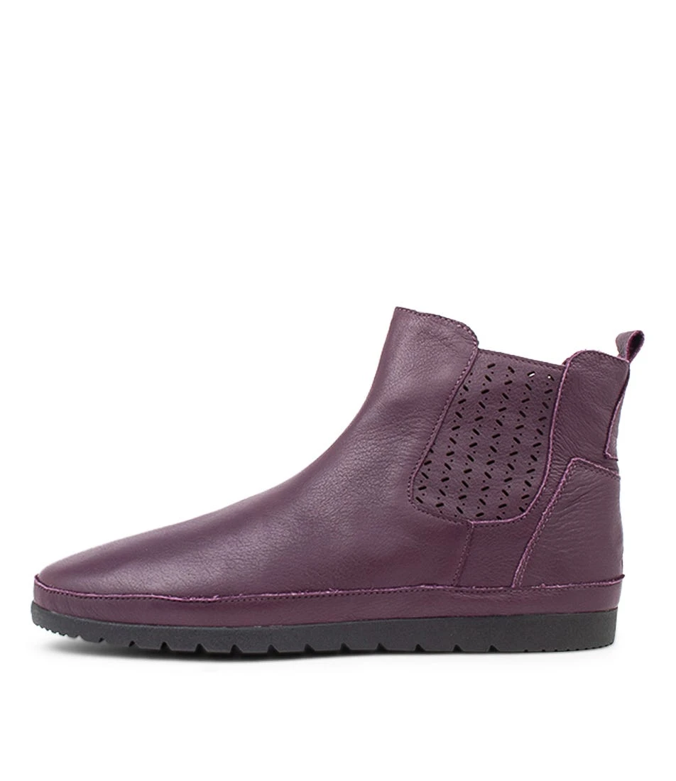 Ahero Purple Leather Chelsea Boots Bs 3 Ahero Purple Leather Chelsea Boots Bs