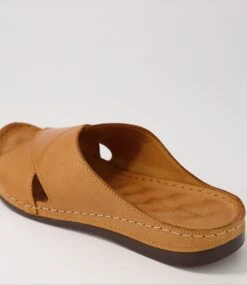 Navee Tan Leather Slides -Lynx Shoes Shop DF12428TANLE 6
