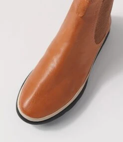 Eliah Tan Nude Leather Chelsea Boots 10 Eliah Tan Nude Leather Chelsea Boots -Lynx Shoes Shop DF12670T84LE 5