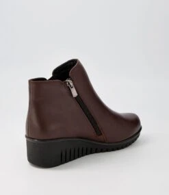 Olaine Dark Brown Leather Chelsea Boots -Lynx Shoes Shop DF12701EFJLE 4