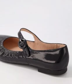 Archa Black Crinkle Patent Flat Shoes -Lynx Shoes Shop DF12753BLAUY 6