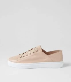 Oaks Nude Leather Sneakers