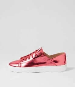 Oaks Guava Metallic Leather Sneakers