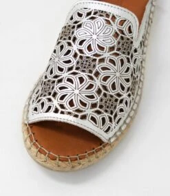 Pips Silver Leather Slides -Lynx Shoes Shop DF12874SILLE 5