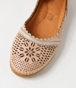 Bentoon Blush Light Grey Leather Ballet Flats -Lynx Shoes Shop DF12952PYALE 5