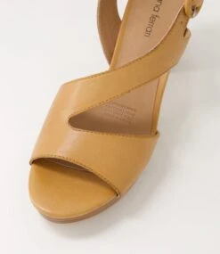 Coma Dark Tan Natural Heel Leather Sandals -Lynx Shoes Shop DF13079TGHLE 5