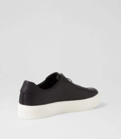 Dakira Black White Leather Sneakers -Lynx Shoes Shop DF13146BDCLE 4
