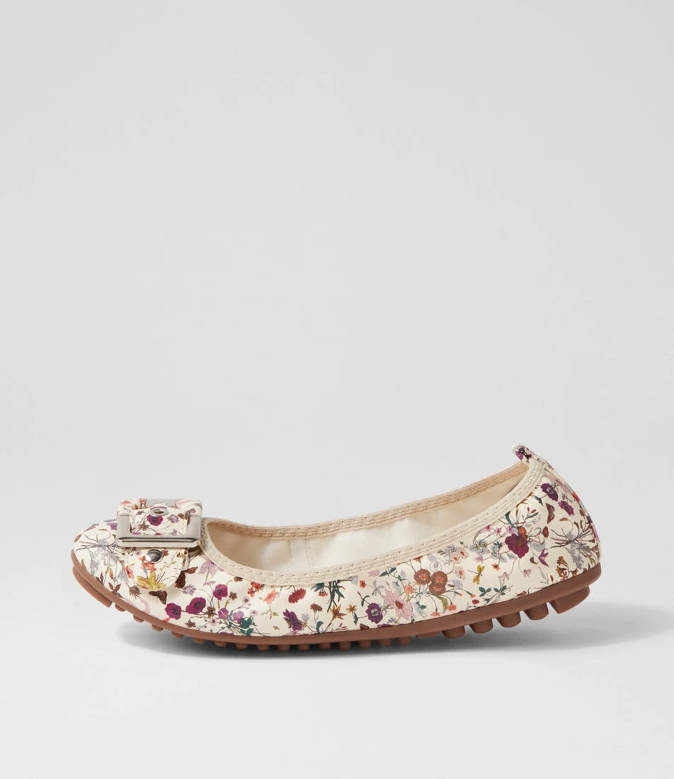 Cory Beige Blossomy Ballet Flats 3 Cory Beige Blossomy Ballet Flats