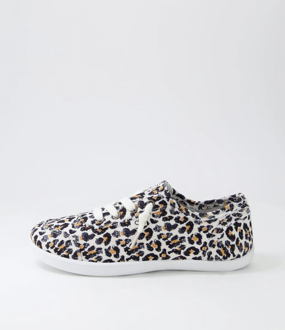 Mynka Leopard Canvas Sneakers 3 Mynka Leopard Canvas Sneakers