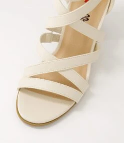 Takka Almond Sandals -Lynx Shoes Shop IL11748NLSSM 5