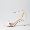 Change White Sandals -Lynx Shoes Shop IL11873WHISM 2