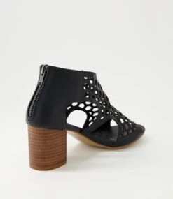 Bettee Black Sandals -Lynx Shoes Shop IL11895BLASM 4