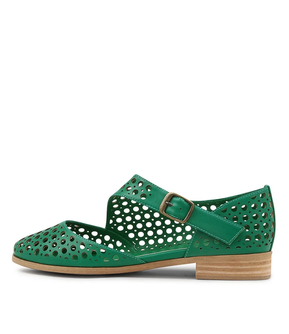 Qixen Green Flat Shoes 3 Qixen Green Flat Shoes