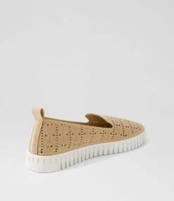 Uppie Sand Microsuede Sneakers -Lynx Shoes Shop IL12017NGAMS 4