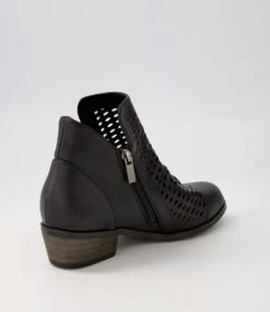 Calissie Black Ankle Boots 9 Calissie Black Ankle Boots -Lynx Shoes Shop IL12074BLASM 4