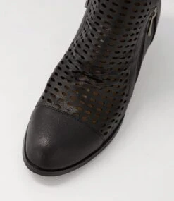 Calissie Black Ankle Boots 10 Calissie Black Ankle Boots -Lynx Shoes Shop IL12074BLASM 5