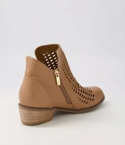 Calissie Tan Ankle Boots 9 Calissie Tan Ankle Boots -Lynx Shoes Shop IL12074TANSM 4