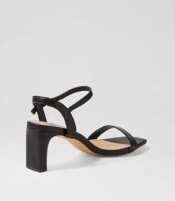 Baskiee Black Sandals -Lynx Shoes Shop IL12105BLASM 4