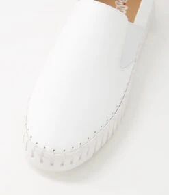 Bodegon White Sneakers -Lynx Shoes Shop IL12112WHISM 5