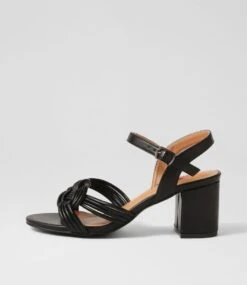 Kinter Black Sandals