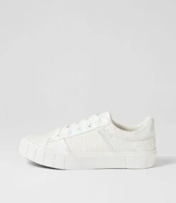 Chenga White Mix Sneakers