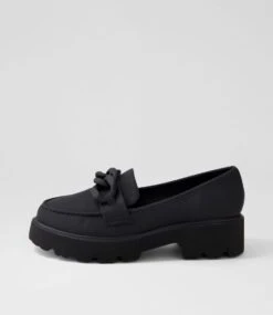Reskin Black Loafers