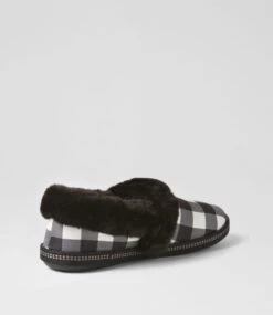 Skechers Cozy Campfire Black White Slippers -Lynx Shoes Shop SK11421BCZWI 4