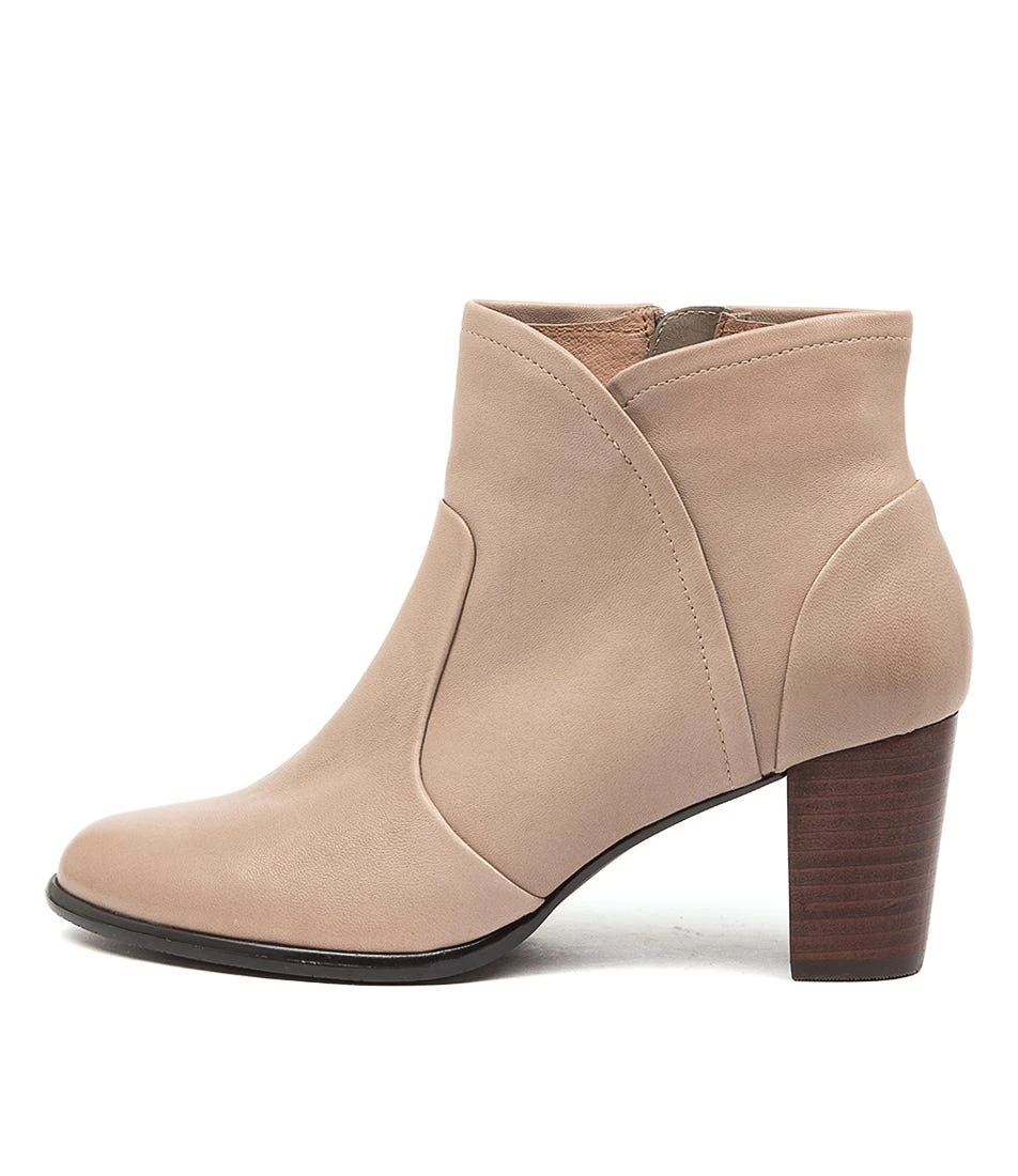 California Taupe Leather 3 California Taupe Leather