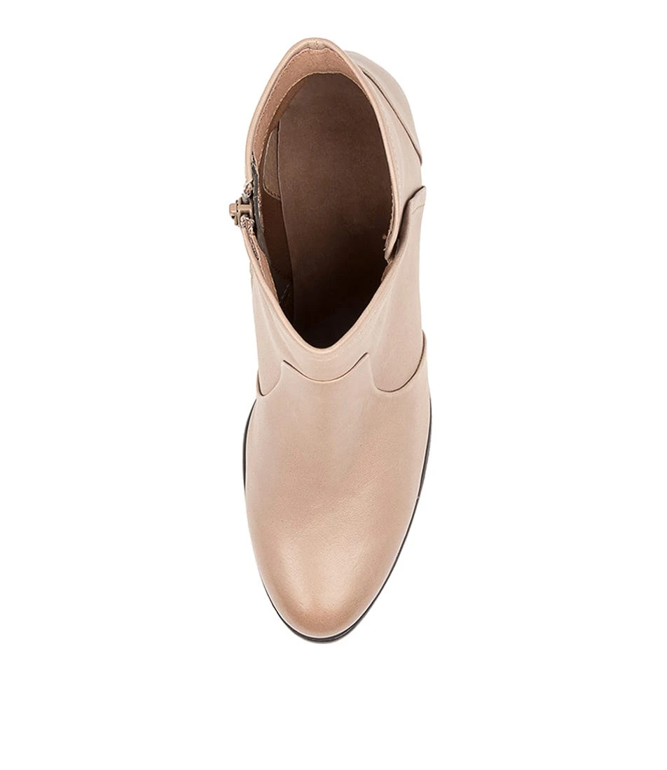 California Taupe Leather 7 California Taupe Leather - Image 5