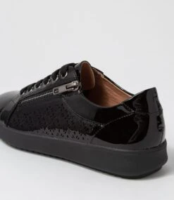 Zarina Black Patent Leather Sneakers 11 Zarina Black Patent Leather Sneakers -Lynx Shoes Shop SU11245B75PL 6