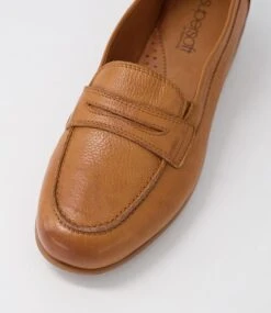 Punis Tan Gum Sole Leather Loafers -Lynx Shoes Shop SU11882TPGLE 5
