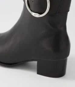 Pouts Black Leather Ankle Boots -Lynx Shoes Shop SU12511BLALE 6