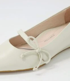 Earlis Cream Leather Mary Janes -Lynx Shoes Shop SU12522W18LE 6