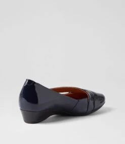 Resting Navy Patent Leather Heels -Lynx Shoes Shop SU12621DBYPL 4