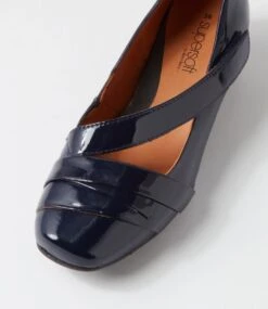 Resting Navy Patent Leather Heels -Lynx Shoes Shop SU12621DBYPL 5
