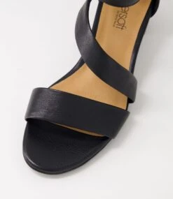 Caring Black Leather Sandals -Lynx Shoes Shop SU12735B66LE 5