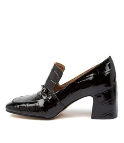 Fina To Black Patent Croc