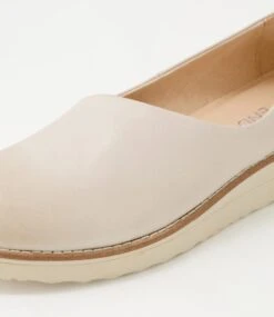 Ohdear Nude Leather Flat Shoes -Lynx Shoes Shop TO12298NWYLE 6